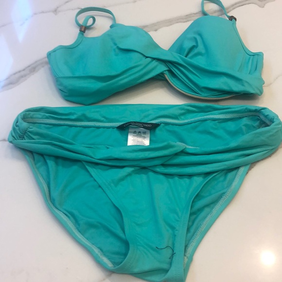 bikini - Picture 1 of 1